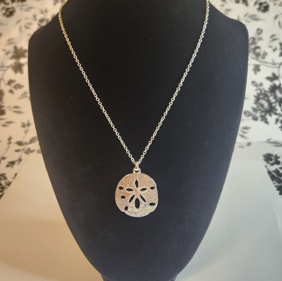 SHB Jewelry - Sand dollar necklace jg5